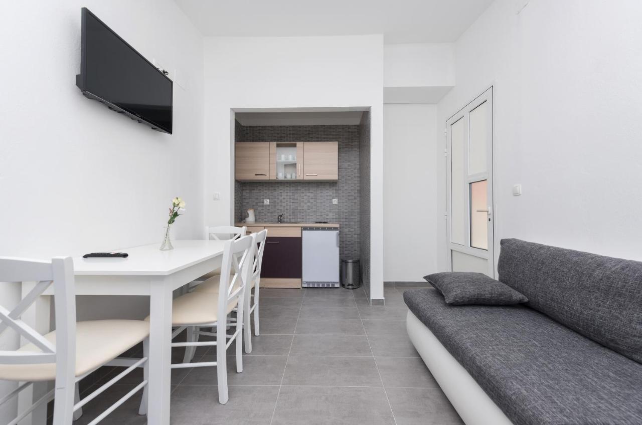 Tonka Apartments グラダツ エクステリア 写真